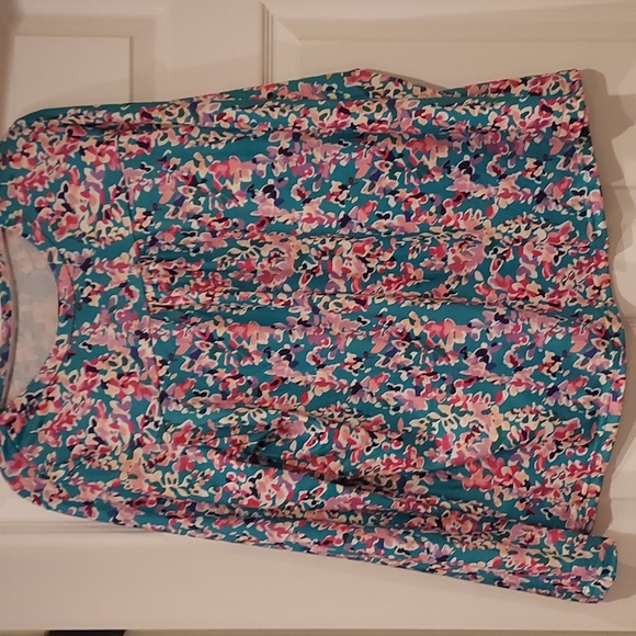 Flower top - Picture 1 of 2